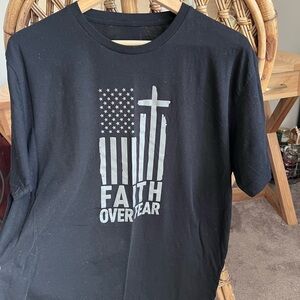 Faith Over Fear Graphic Short Sleeve Tee - Black